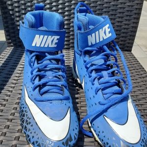 Nike turf cleats excellent